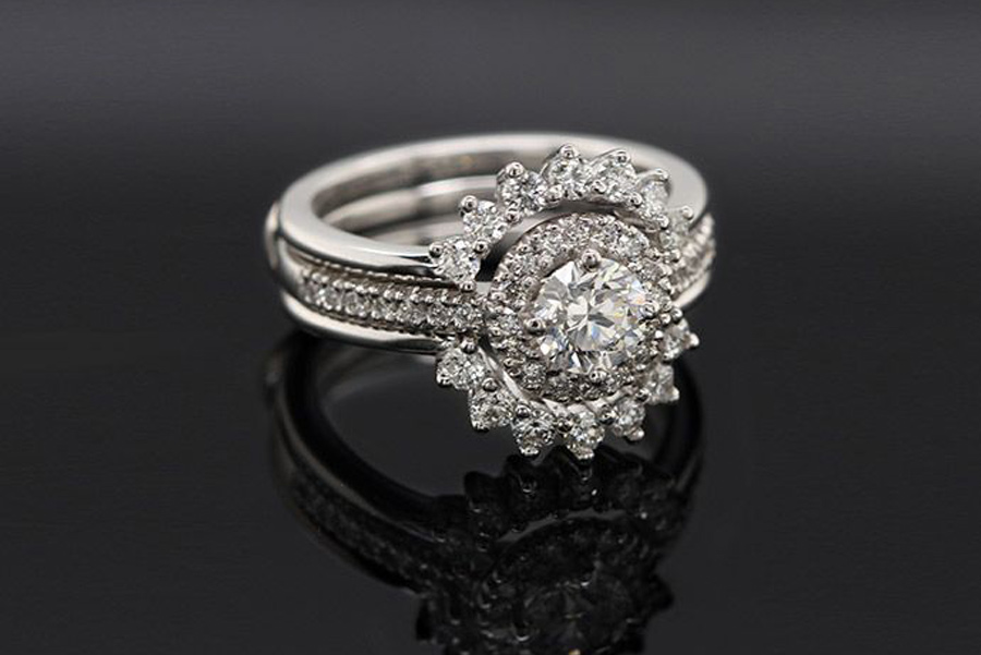 Wedding ring - Ring