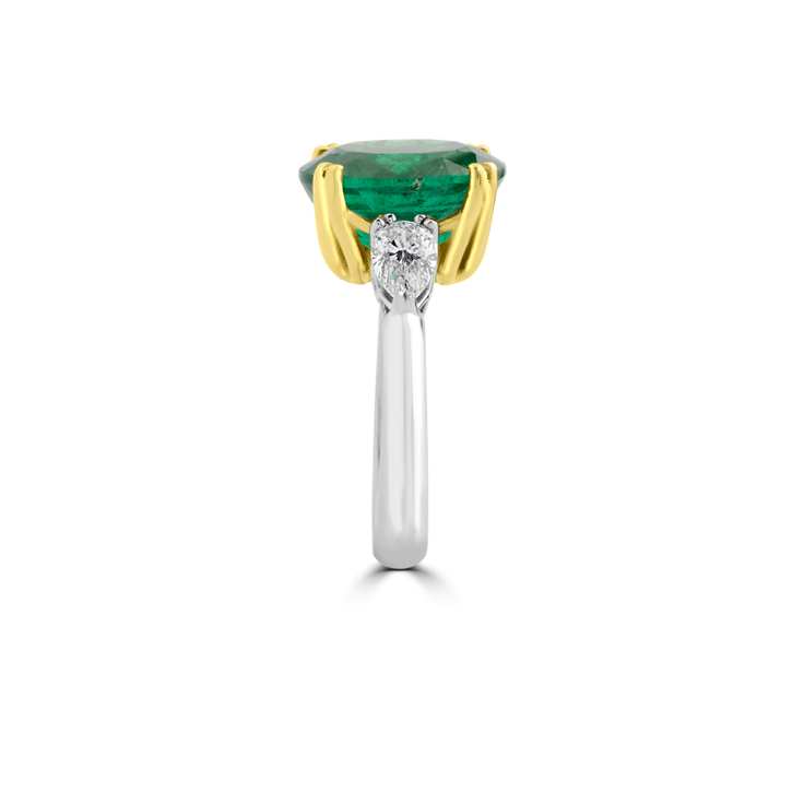 Crisp Emerald Opulence Ring